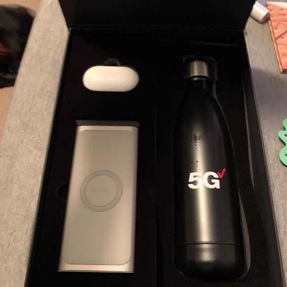 Samsung Bundle - Picture 3 of 6